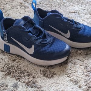 Nike boys sneakers size 10.5